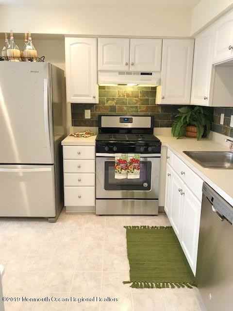 11 New Castle St #81 - Photo 3 of 16