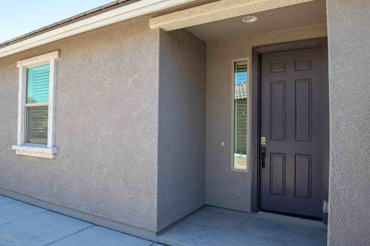 12043 W Desert Sun Ln - Photo 2 of 17