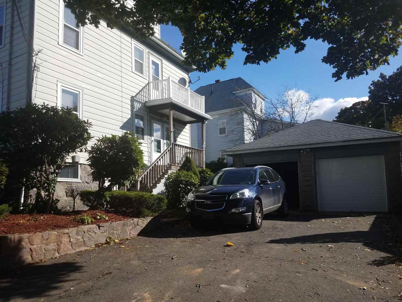 3 Bedford St, Quincy, MA 02169 2 Bedroom Apartment for 2,000/month