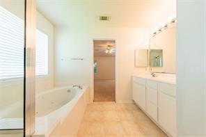 30 Teakwood Pl - Photo 2 of 5