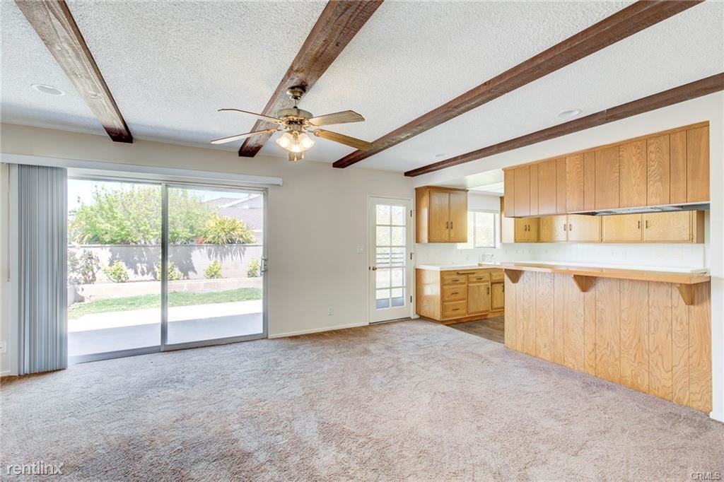 18042 St Andrews Pl - Photo 2 of 21