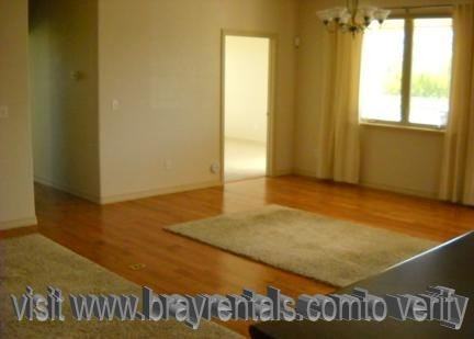 837 Montclair Dr - Photo 2 of 6