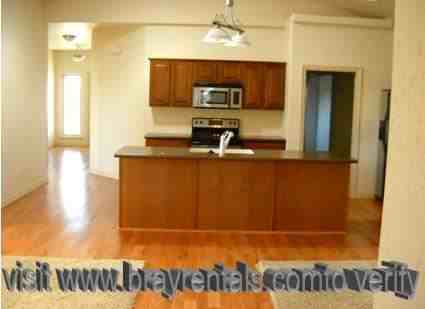 837 Montclair Dr - Photo 3 of 6