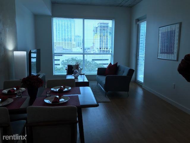 102 Lake Ave - Photo 3 of 5