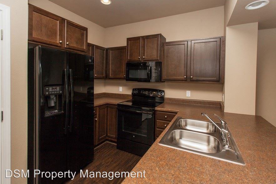 6883 Daniel Defoe Dr - Photo 2 of 14