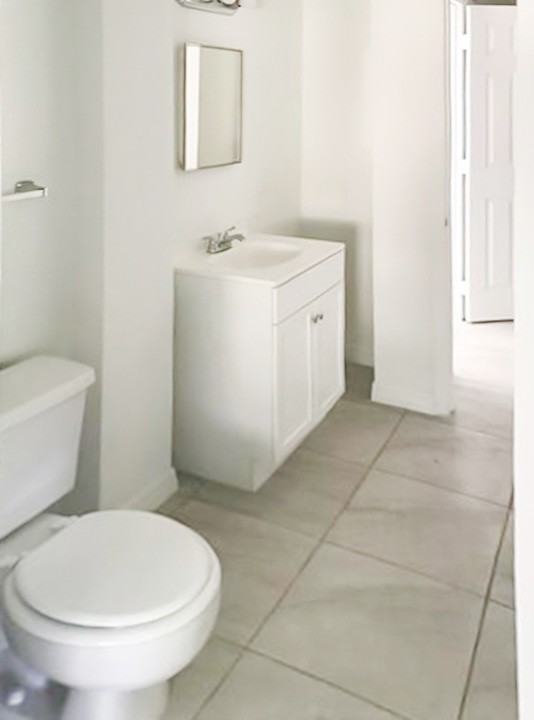 1837 Hanson St - Photo 3 of 7