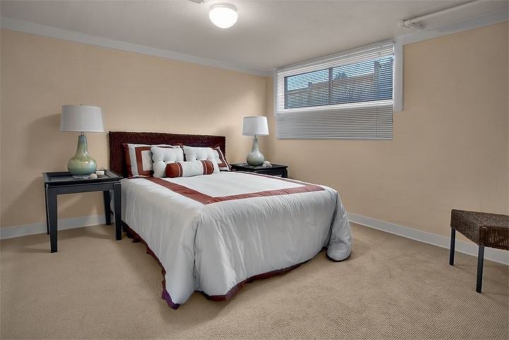 115 29th Avenue East - Photo 7 of 11