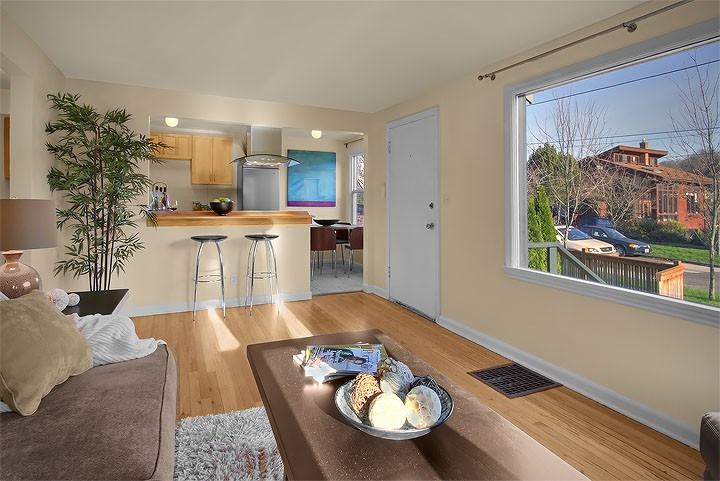 115 29th Avenue East - Photo 2 of 11