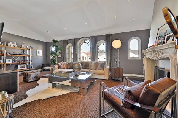 2149 Beach Street - Photo 2 of 11