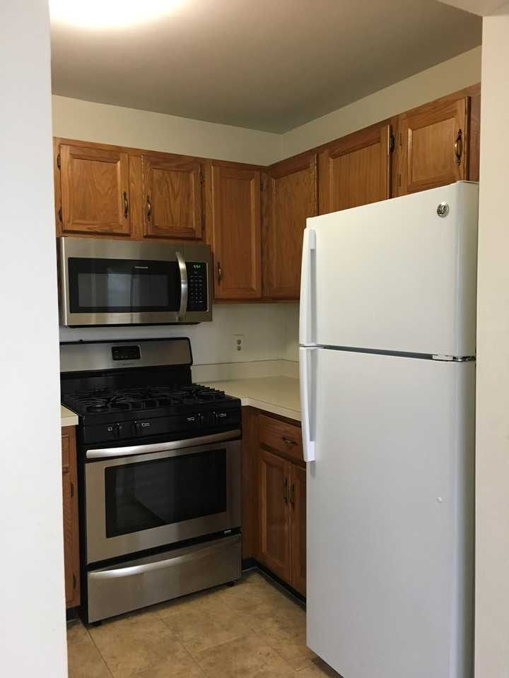 23 Lexington Hills Rd - Photo 3 of 14