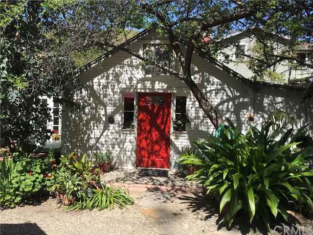 1285 Roosevelt Ln - Photo 2 of 22