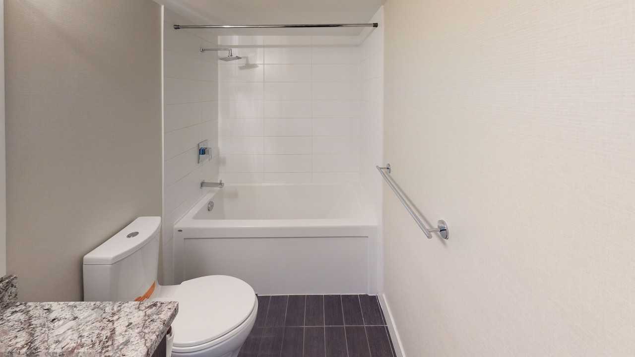 201 Hastings St - Photo 2 of 7