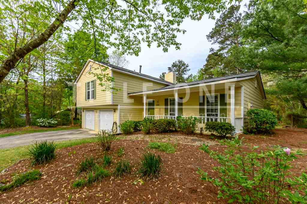 3227 Stonewall Dr NW - Photo 3 of 46