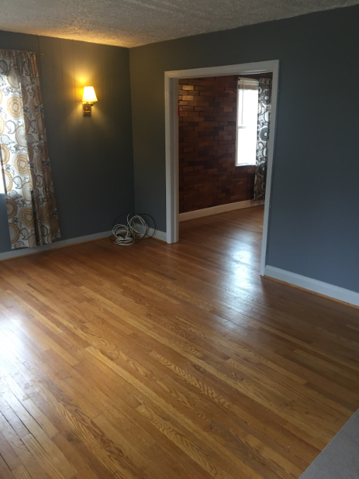 643 Radnor Ave - Photo 3 of 12