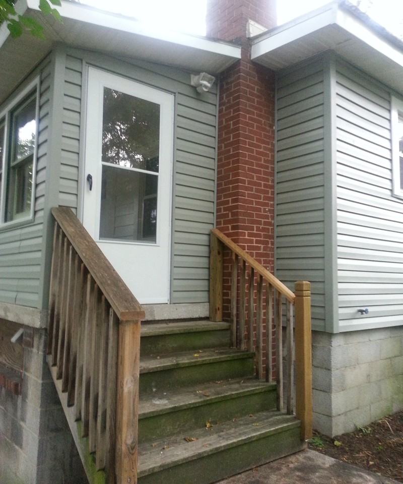 118 W Manchester Ln #B - Photo 2 of 8