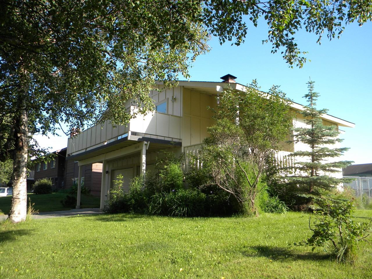 3610 Perenosa Bay Dr - Photo 2 of 37