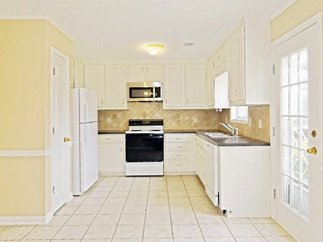 55 Dove Point - Photo 3 of 3