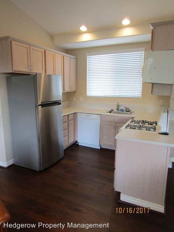 6913 Yount St - Photo 3 of 8