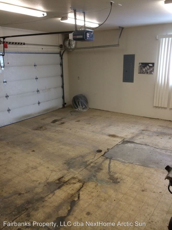 1341 Joyce Dr - Photo 2 of 17