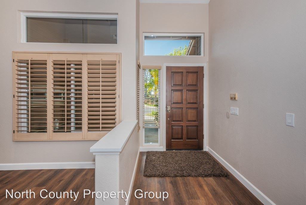 1219 Village View Rd - Photo 3 of 33