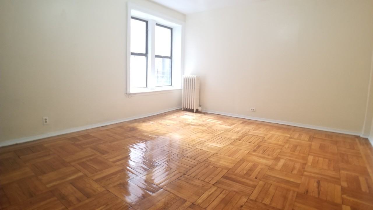 Bogardus Pl & Hillside Ave #1-E