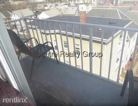 70 Park St - Photo 3 of 4