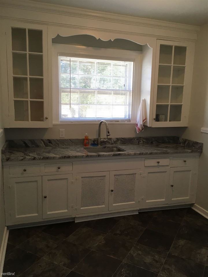 7002 Creighton Rd - Photo 3 of 9