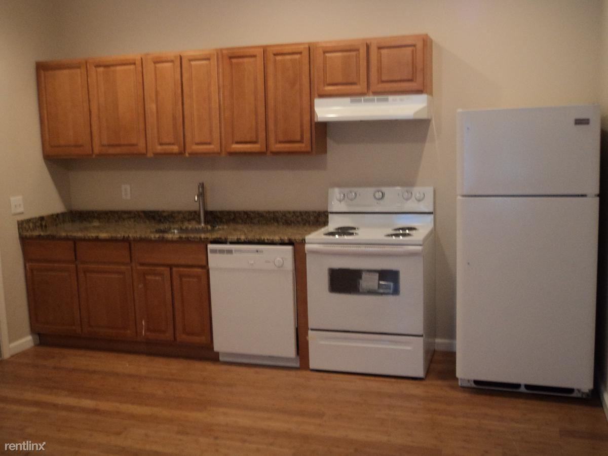 4825 4825 Baltimore Ave, Philadelphia, PA 19143, USA - Photo 2 of 6