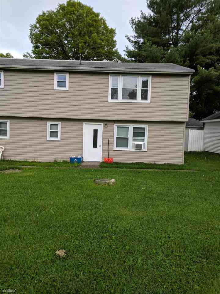 26-32 Dogwood Ln - Photo 2 of 10