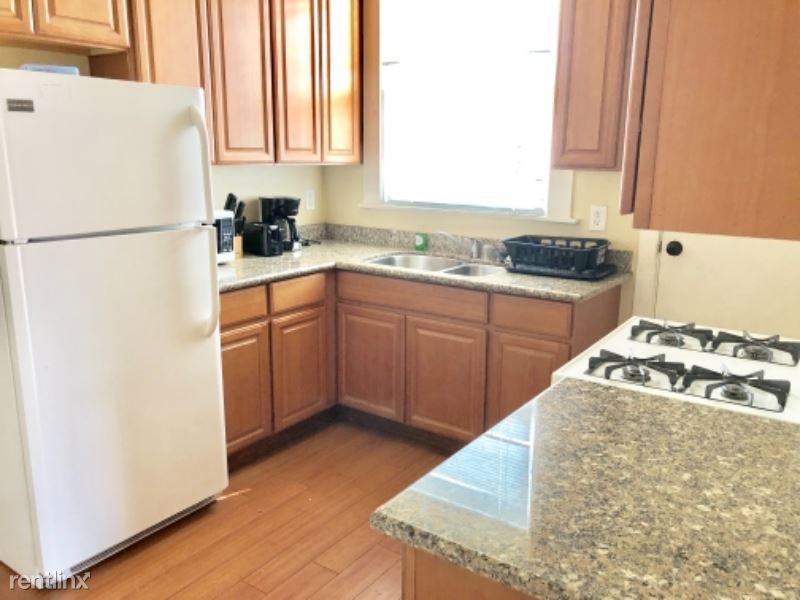 5904 Fortune Way - Photo 3 of 6