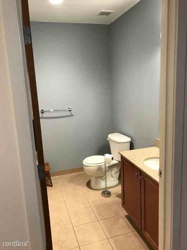 160 Fremont St - Photo 2 of 11