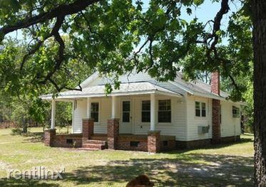 365 Oldham Rd - Photo 2 of 12