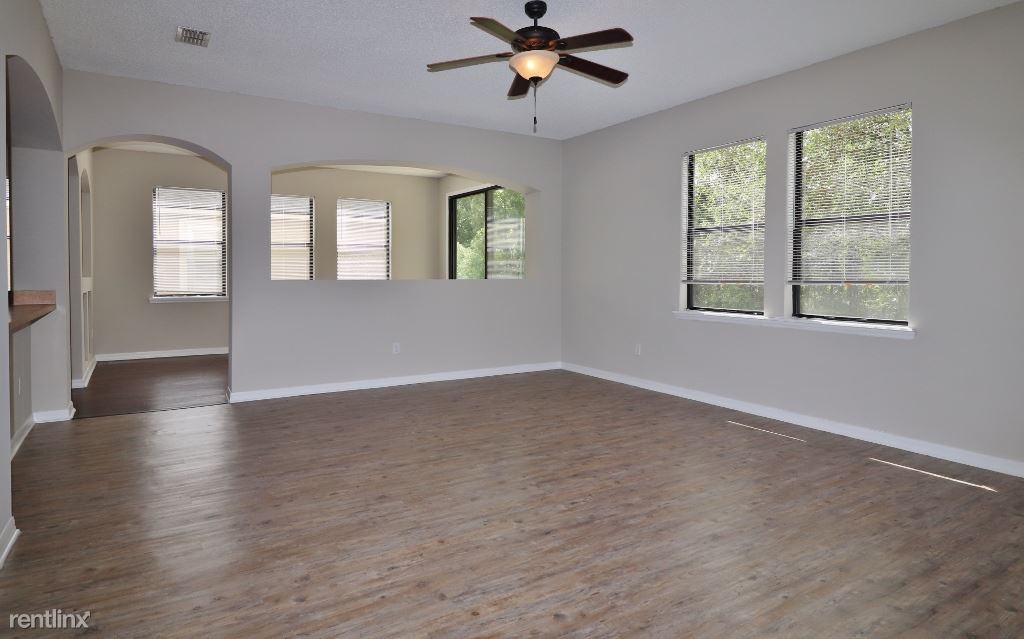 10931 Apple Blossom Trail E - Photo 2 of 34