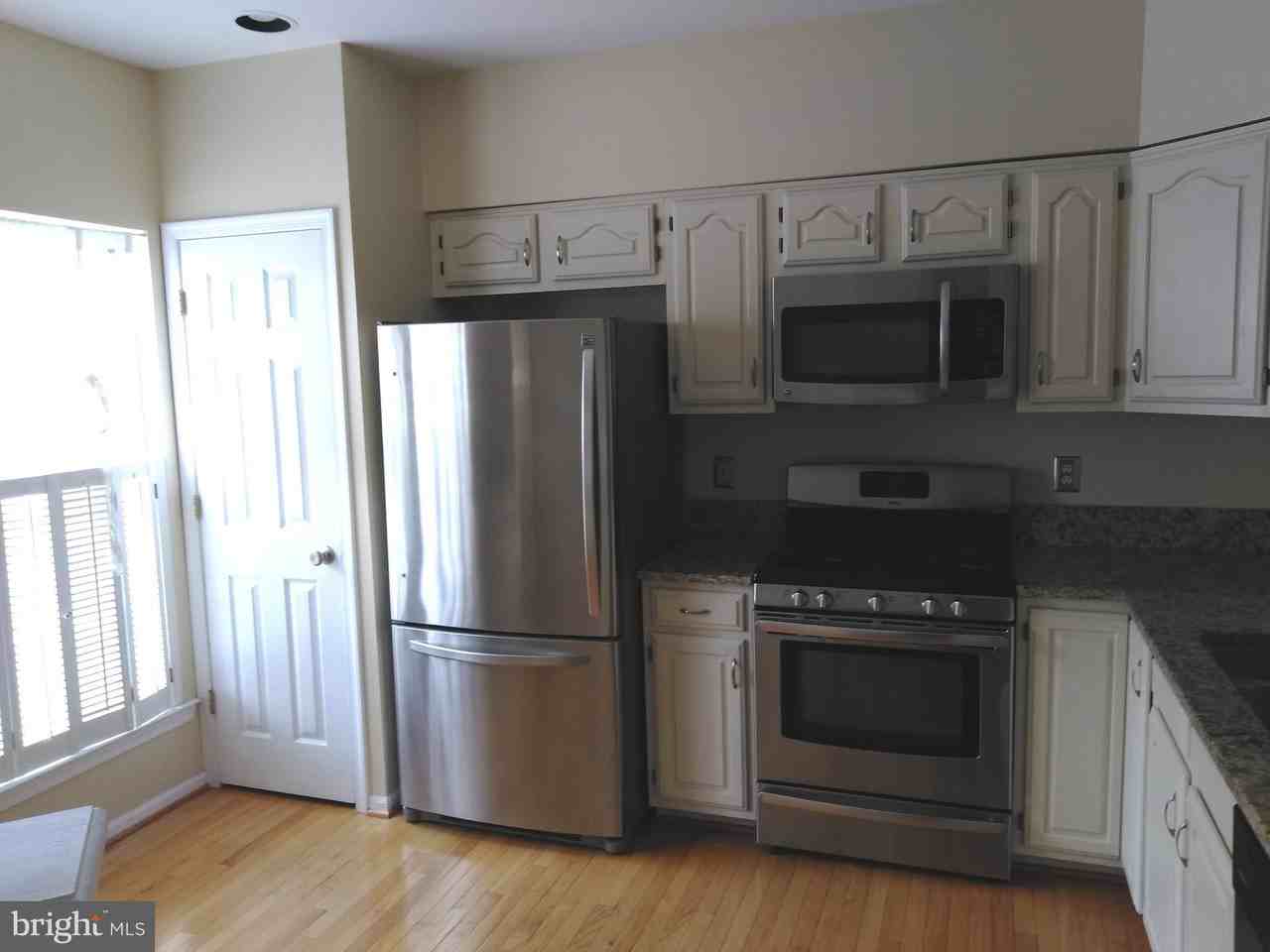 1384 Park Garden Ln - Photo 3 of 22