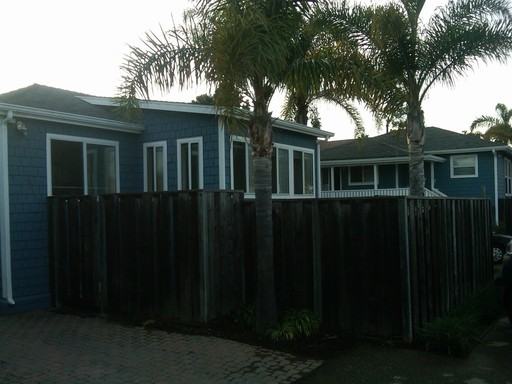 517 E Cota St - Photo 3 of 5