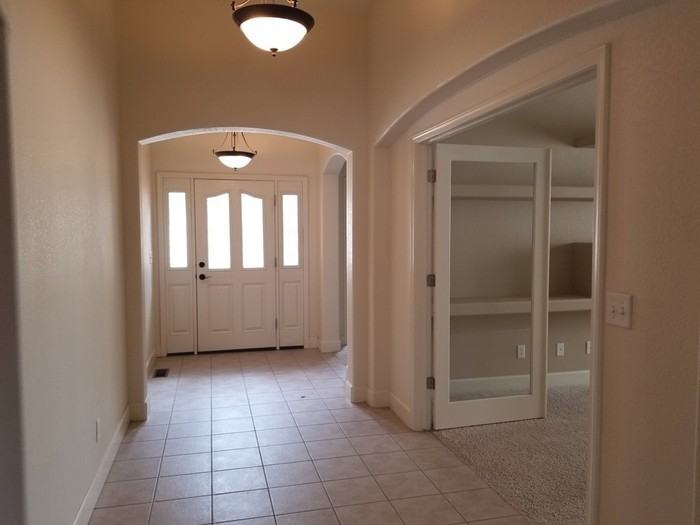 656 Appaloosa Ln - Photo 2 of 29