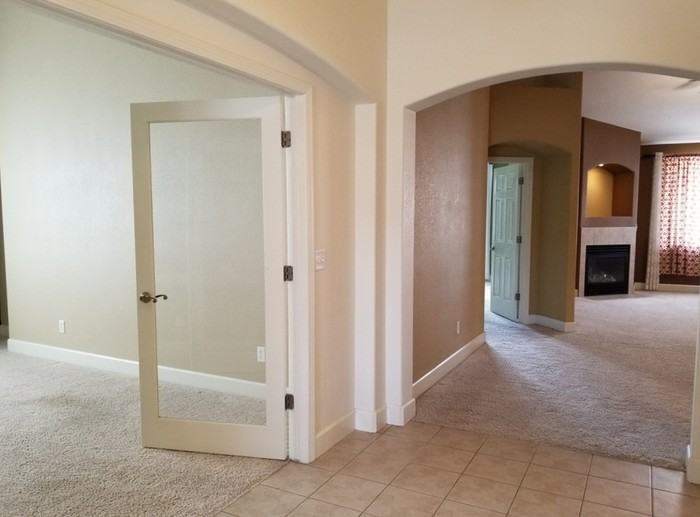 656 Appaloosa Ln - Photo 3 of 29