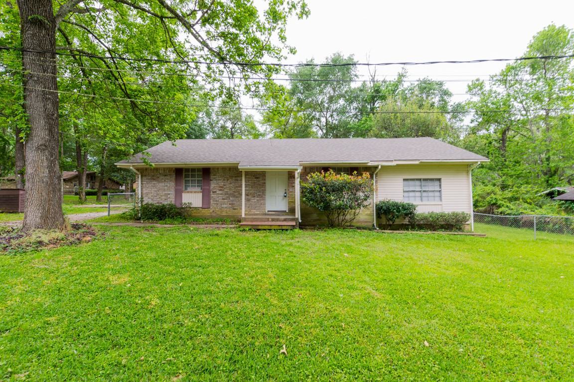 704 Natchez River Circle, Houston, TX 77316 4 Bedroom Apartment for