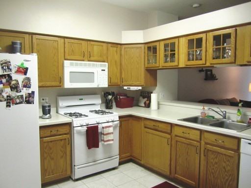 2578 Arcadia Cir - Photo 3 of 12