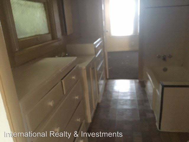 4067-4071 Trinity Street - Photo 3 of 3