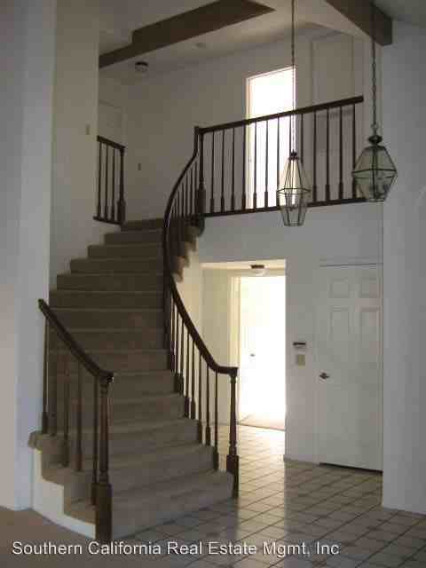 25740 Floral Ct - Photo 3 of 24