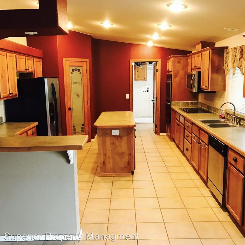 9524 Hardtrigger Rd - Photo 3 of 11