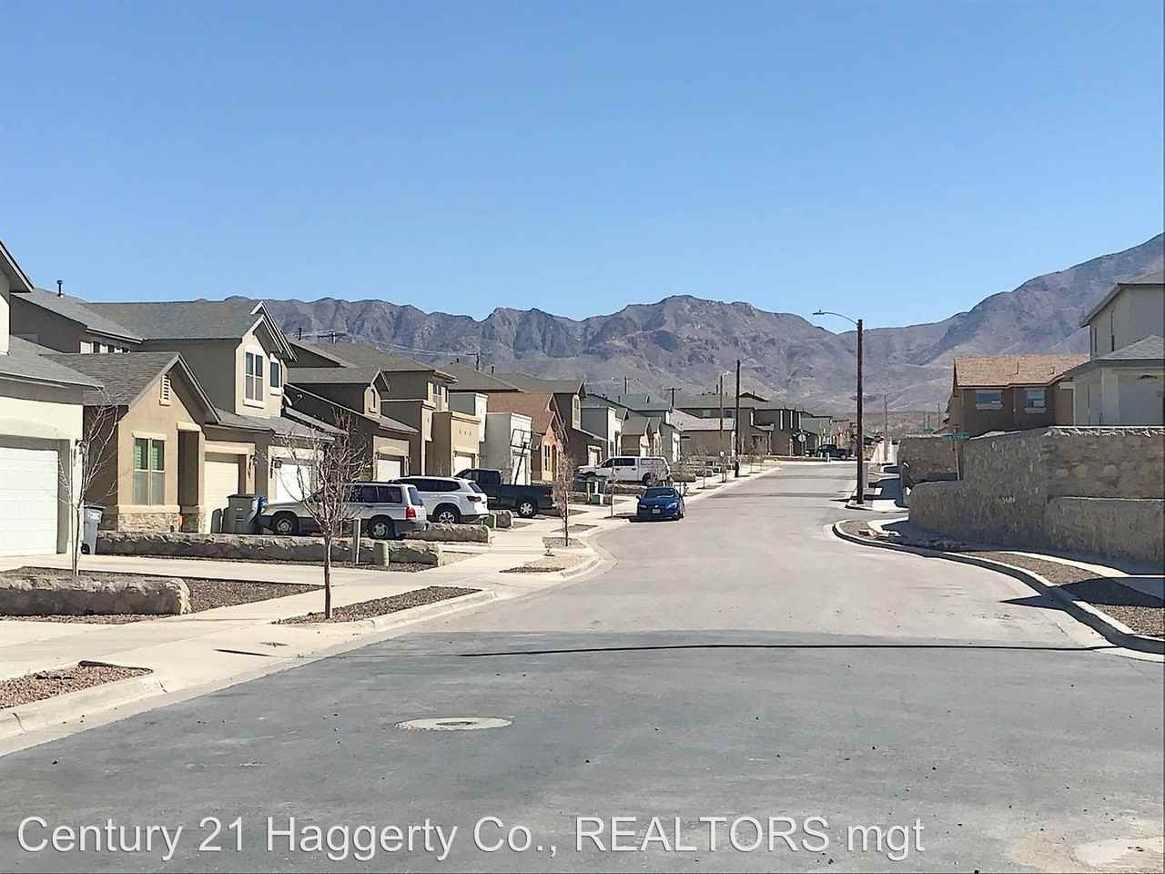 7653 Red Cedar Dr - Photo 2 of 30