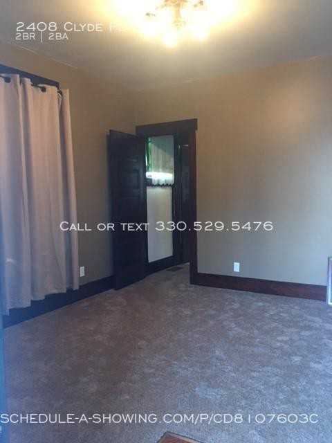 2408 Clyde Pl SW - Photo 3 of 11