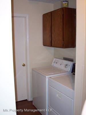 210 Spruce St - Photo 3 of 9