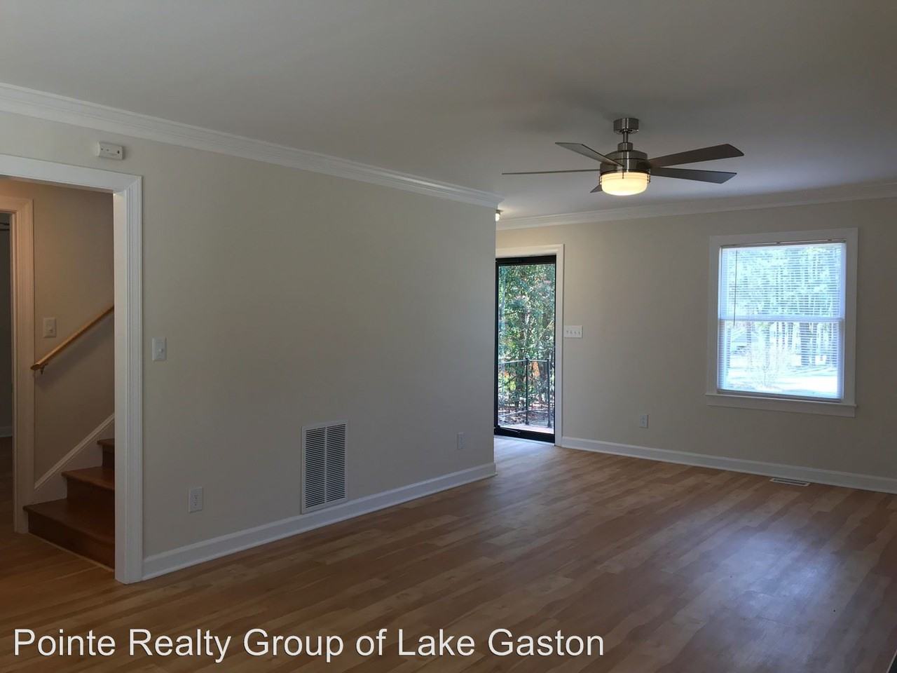 716 Carolyn Ct - Photo 3 of 18