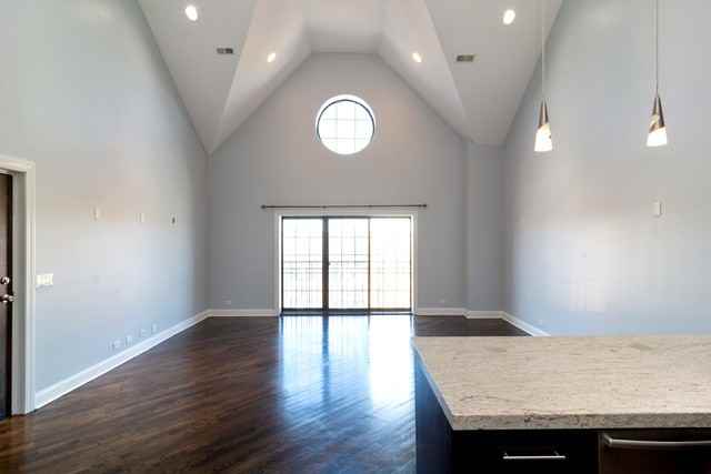 3815 N Kedzie Ave #4N - Photo 2 of 12