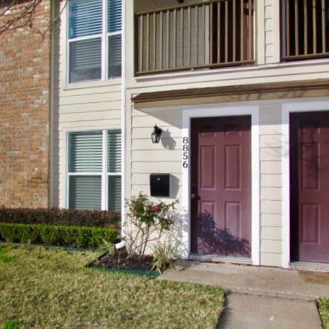 8854 Kempwood Dr - Photo 3 of 41