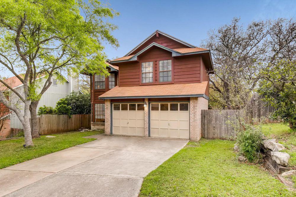 15623 Knollhollow - Photo 3 of 28