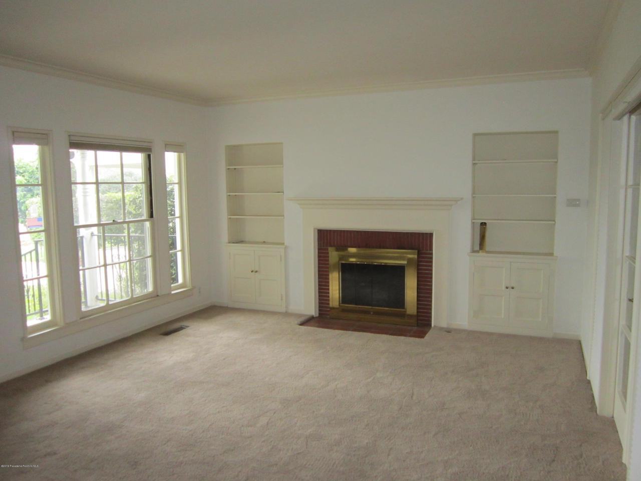 125 E Hermosa Dr - Photo 3 of 12